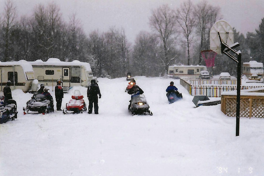 Old snowmobile photos