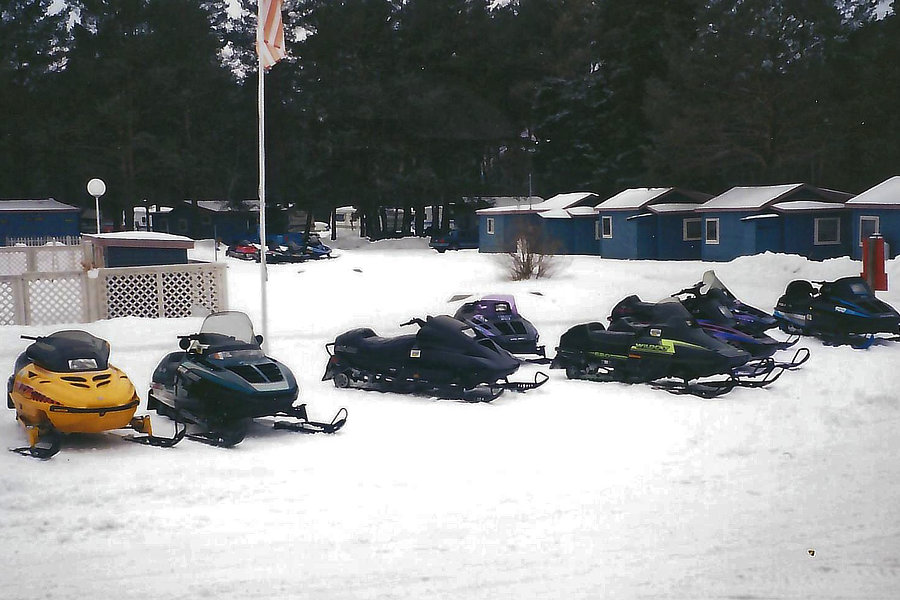 Old snowmobile photos